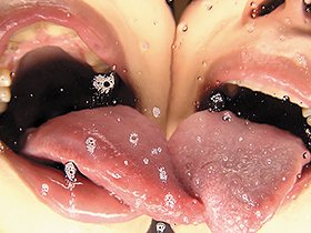 バーチャル口臭・ベロ臭・唾液臭ミックス体感痰壺激臭レズ　サンプル画像02